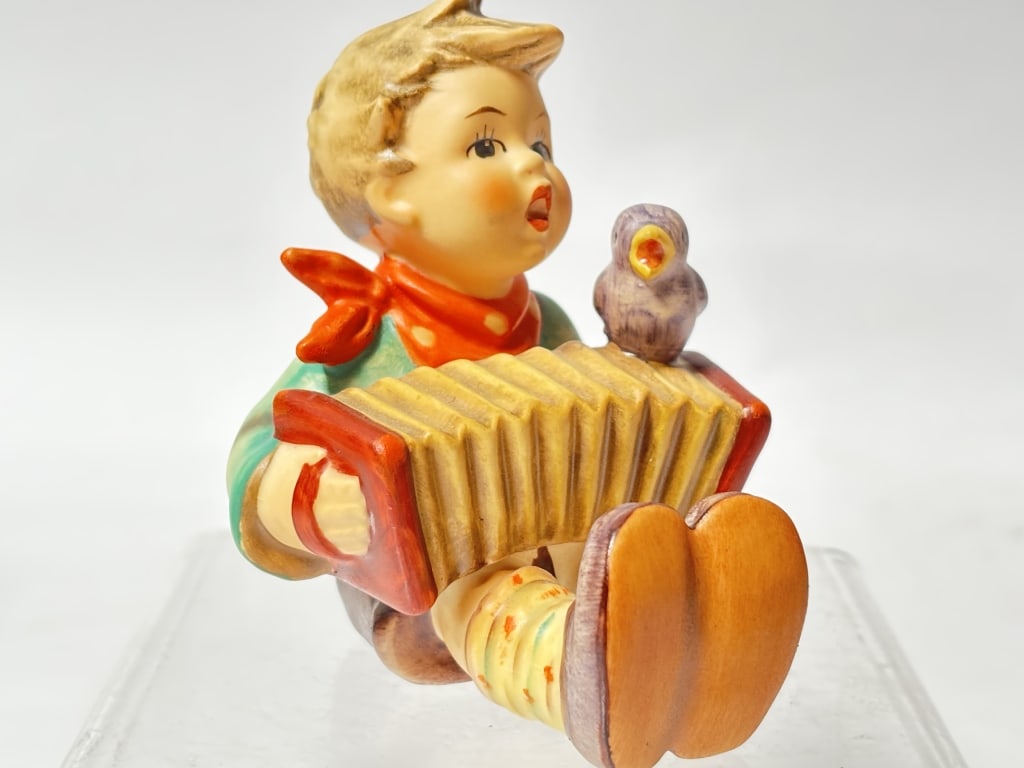 Goebel Hummel Porcelain "Let's Sing" Figurine: Goebel Hummel Porcelain "Let's Sing" Figurine, 3.25in