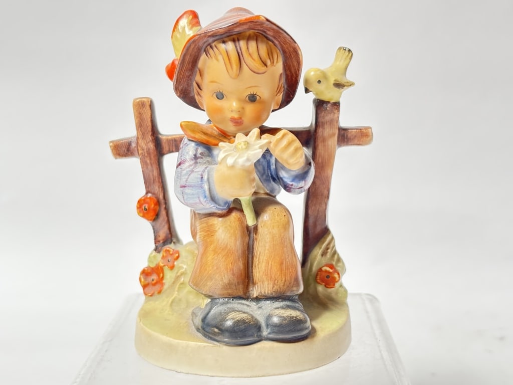 Goebel Hummel Porcelain "She Loves Me She Loves Me: Goebel Hummel Porcelain "She Loves Me She Loves Me Not" Figurine, 4.5in