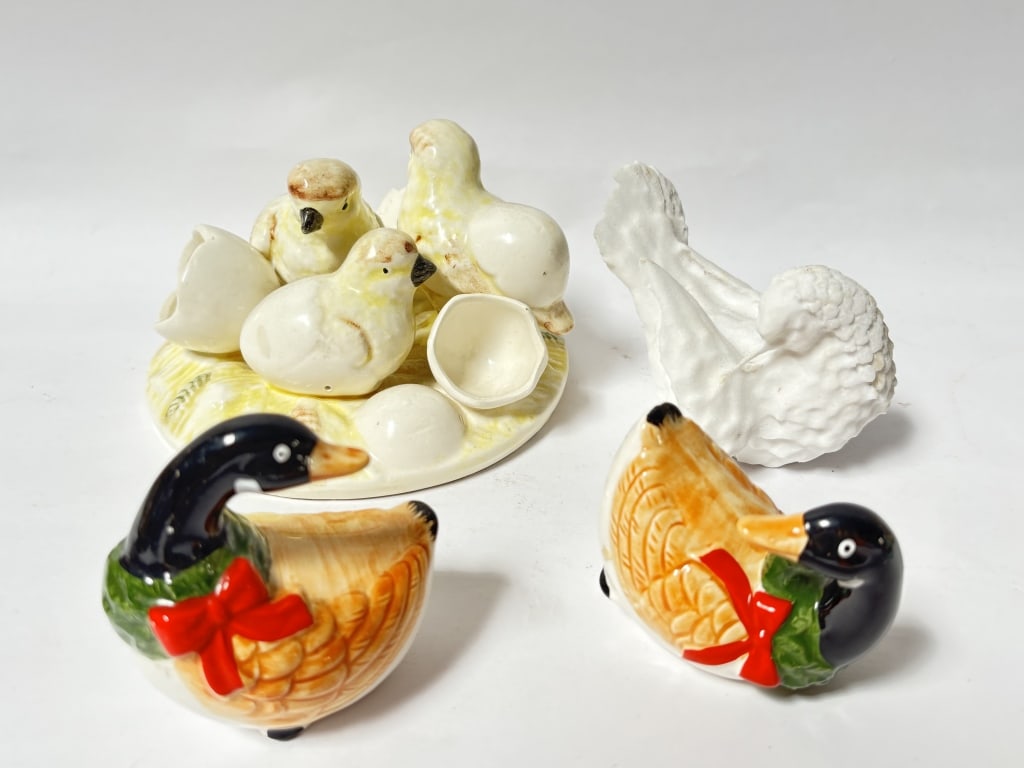 Group of Porcelain Animal Figurines: Group of Porcelain Animal Figurines