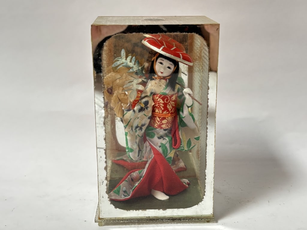 Vintage Japanese Doll: Vintage Japanese Doll, 6.25in by 3.75in