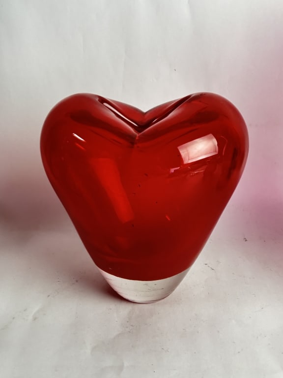 Vintage Murano Style Red Glass Heart Vase: Vintage Murano Style Red Glass Heart Vase, 6.75in by 6.5in