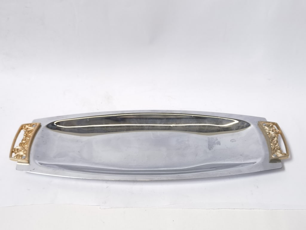 Vintage Metal Tray: Vintage Metal Tray, 16.75in