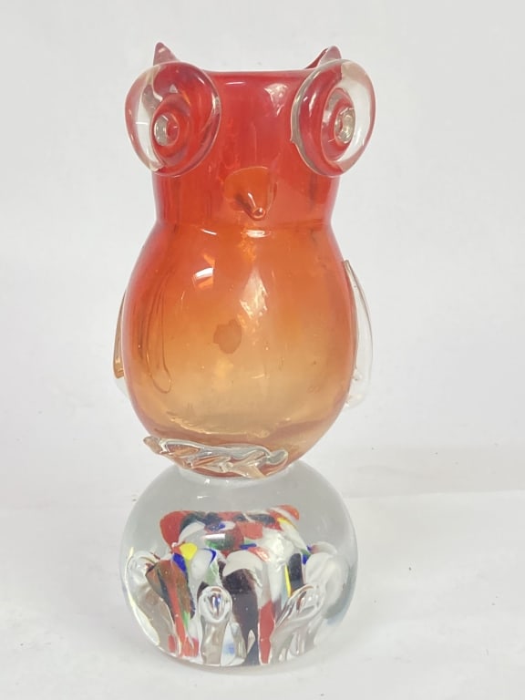 Vintage Murano Italy Art Glass Owl Paperweight Vas: Vintage Murano Italy Art Glass Owl Paperweight Vase, 7 1/8in