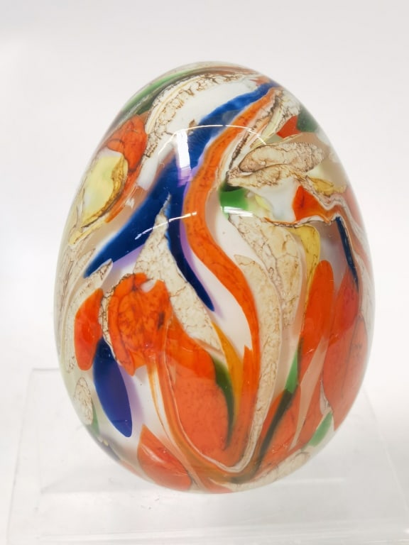 Vintage Felina Russia Colored Swirl Glass Egg Pape: Vintage Felina Russia Colored Swirl Glass Egg Paperweight, 3.25in