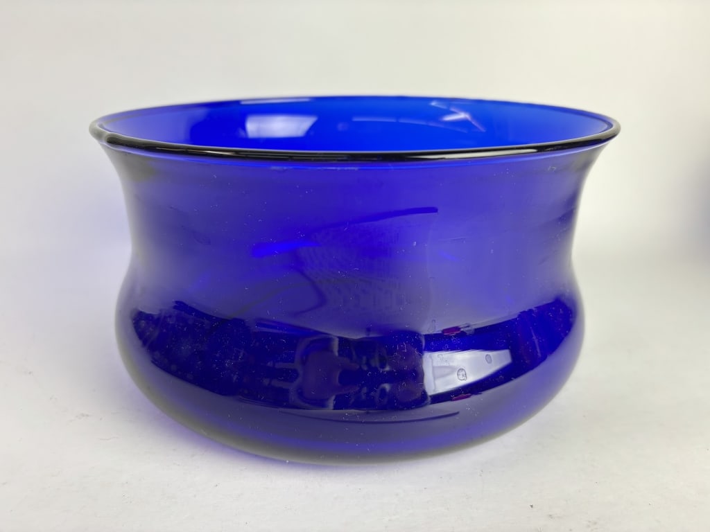 Cobalt Blue Glass Bowl (1 of 3)