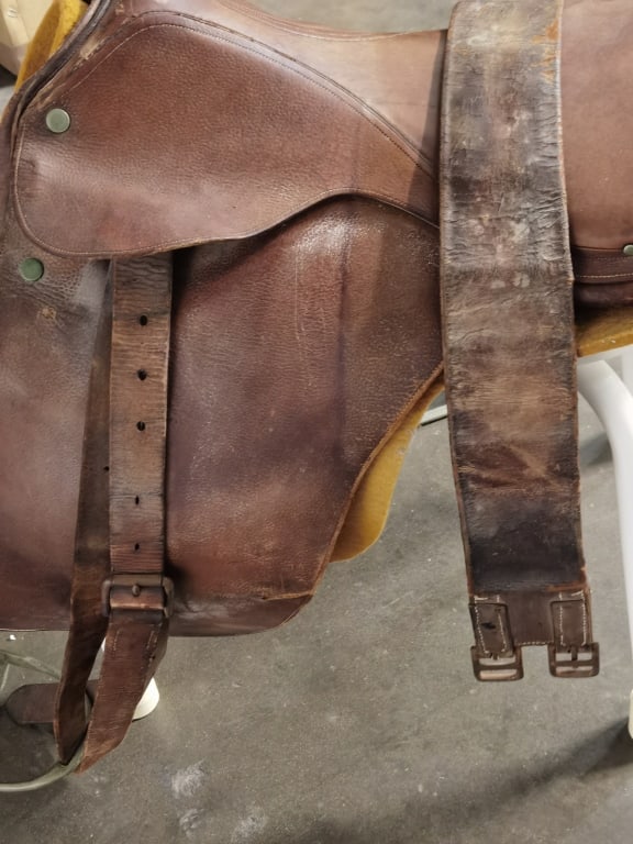 Vintage Leather Saddle - 5