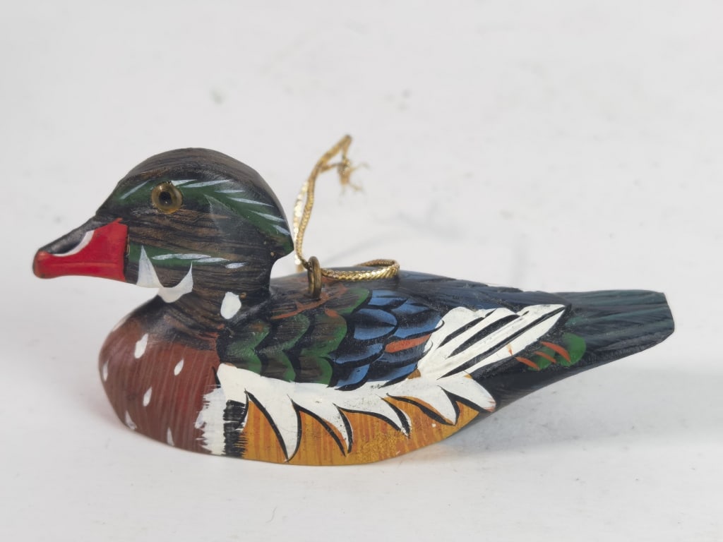 Vintage Small Hand Painted Duck Decoy Ornament: Vintage Small Hand Painted Duck Decoy Ornament, 3.25in by 1.5in