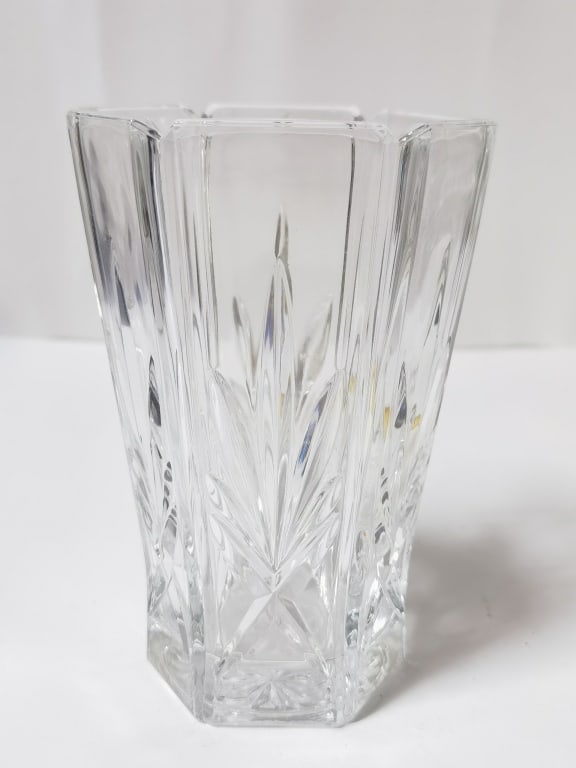 Vintage Gorham Crystal Flower Vase: Vintage Gorham Crystal Flower Vase, 6 3/8in