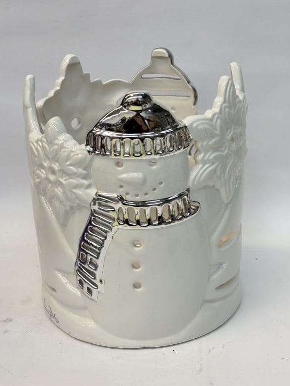 2011 Harry Slatkin Snowman Luminary Candle Holder: 2011 Harry Slatkin Snowman Luminary Candle Holder, 8.25in by 7in