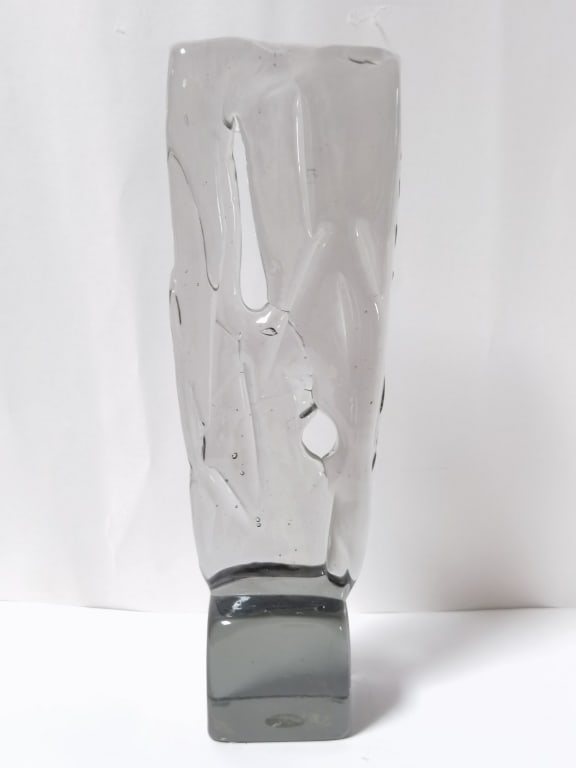 Vintage Salviati Italy Smokey Gray Art Glass Sculp: Vintage Salviati Italy Smokey Gray Art Glass Sculpture, 13 7/8in by 4.5in