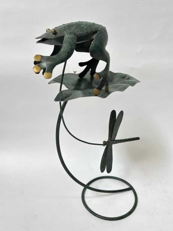 Frog and Dragonfly Metal Art: Frog and Dragonfly Metal Art, 15in