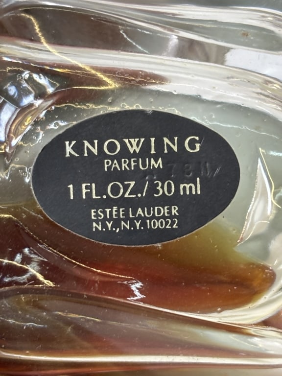 Estee Lauder Knowing Parfum - 4