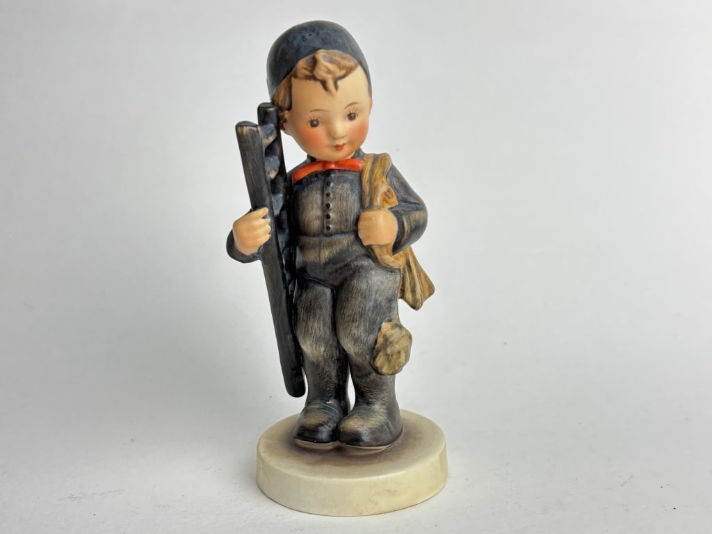 Vintage Goebel Hummel Porcelain Chimney Sweeper: Vintage Goebel Hummel Porcelain Chimney Sweeper, 6in