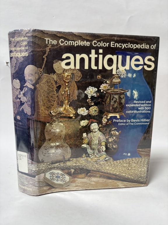 1975 The Complete Color Encyclopedia of Antiques: 1975 The Complete Color Encyclopedia of Antiques, 11.25in