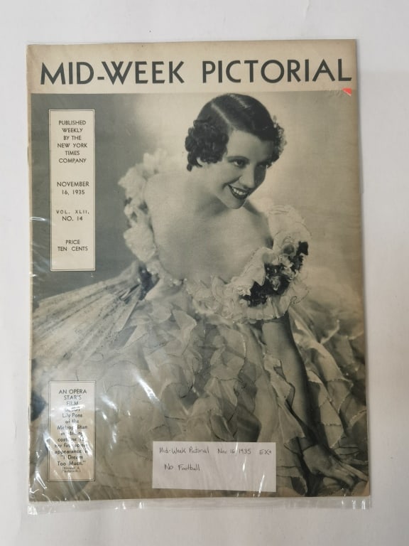 1935 Mid-Week Pictorial, Nov. Issue: 1935 Mid-Week Pictorial, Nov. Issue, 13in