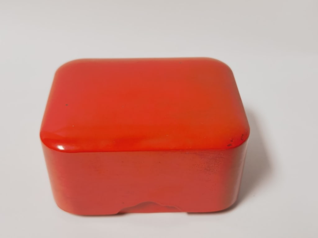 Vintage Japanese Red Lacquer Jewelry Box (1 of 3)
