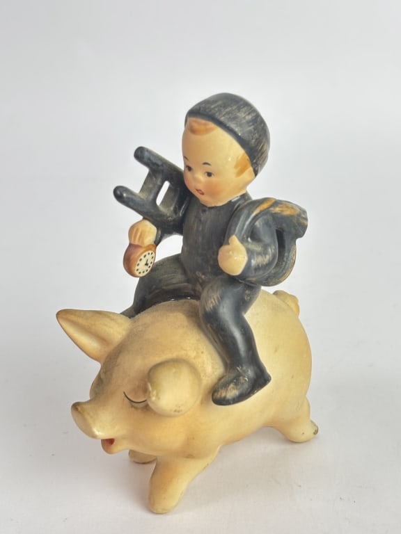Vintage Goebel Hummel Porcelain "Chimney Sweep" Fi (1 of 5)
