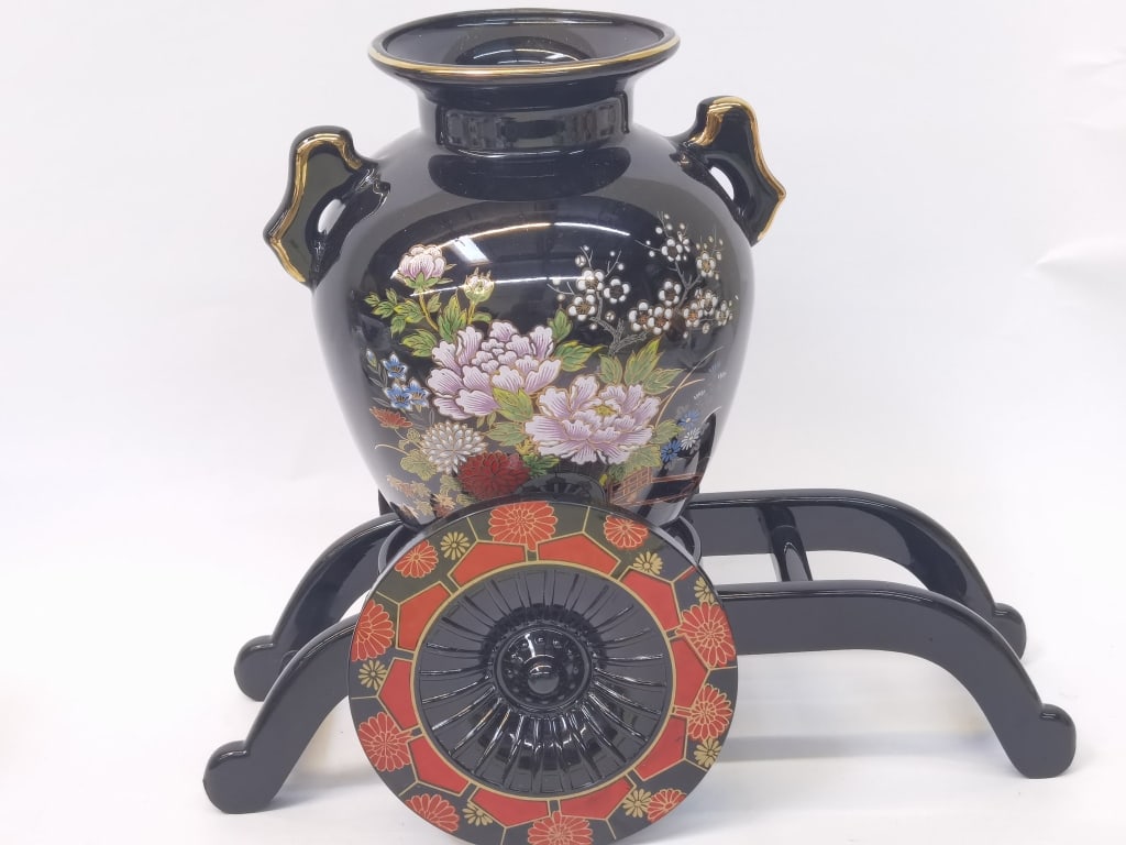 Vintage Japanese Gilt Floral Porcelain Vase: Vintage Japanese Gilt Floral Porcelain Vase, 7in by 11in