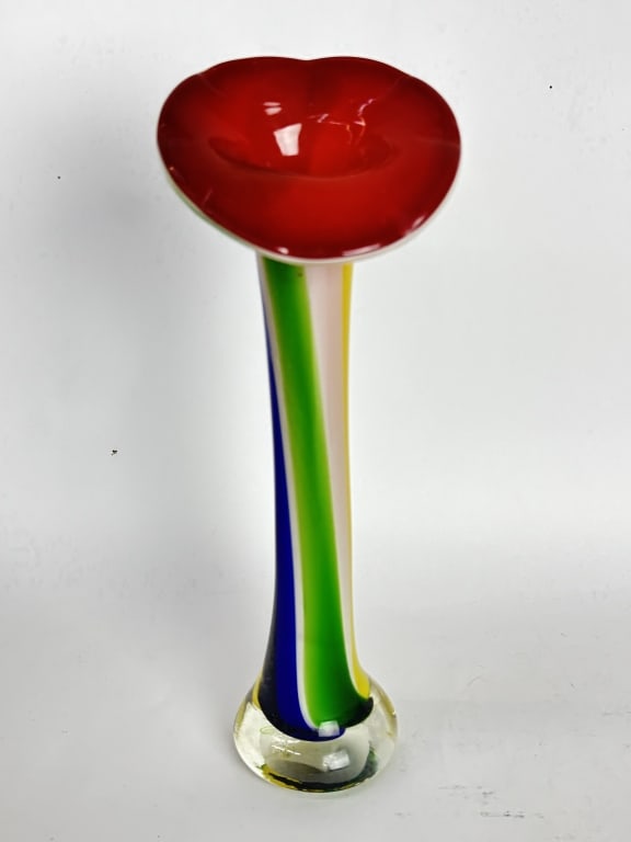 Vintage Art Glass Jack-in-the-Pulpit Vase: Vintage Art Glass Jack-in-the-Pulpit Vase, 10.25in