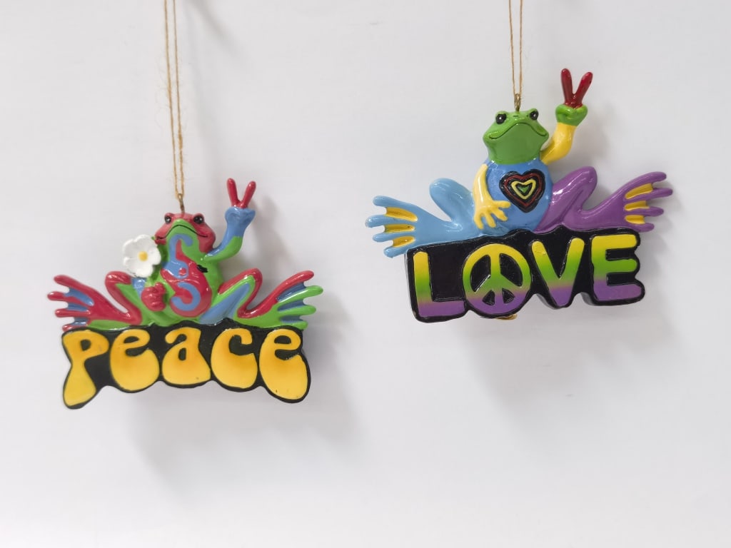 (2) Frog Ornaments (1 of 3)