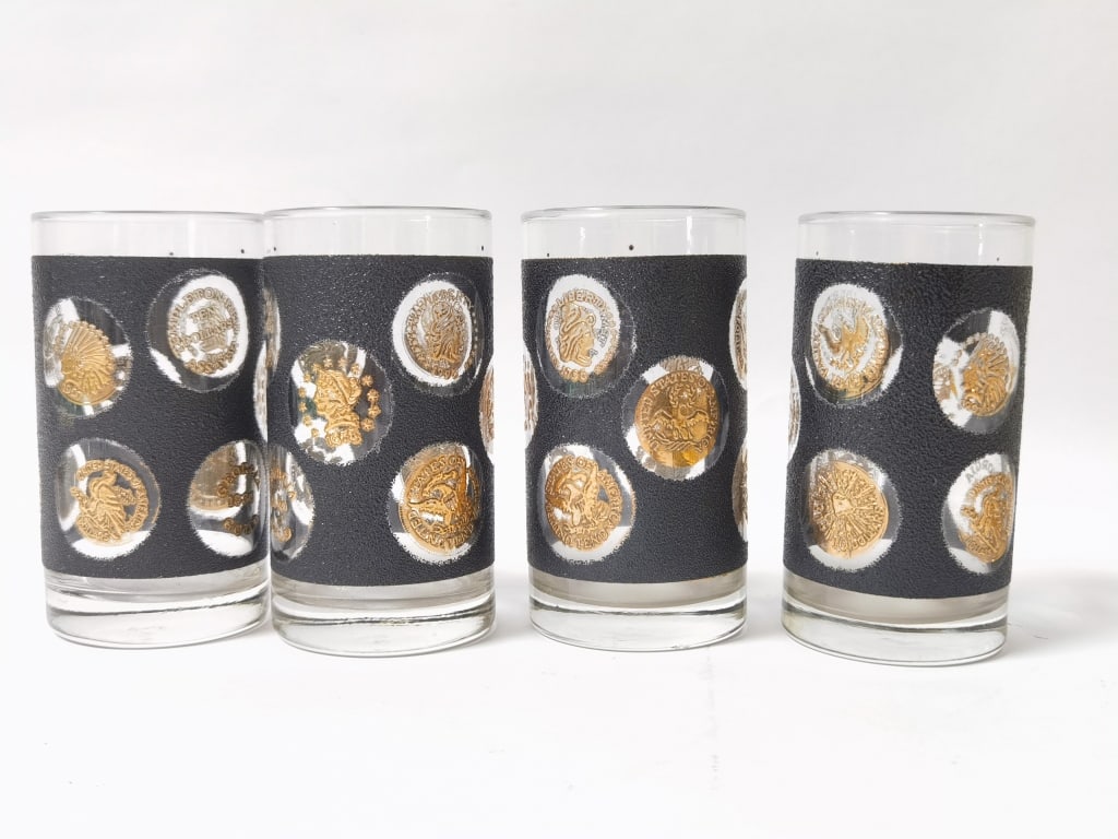 (4) Vintage Libbey "Black Coin" Glass Tumblers: (4) Vintage Libbey "Black Coin" Glass Tumblers, 5in