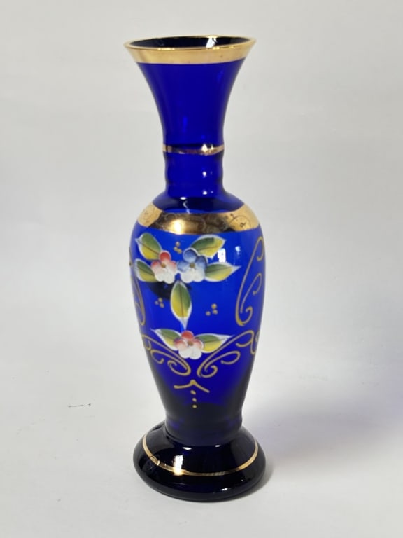 Vintage Murano Italy Gilt Hand Painted Glass Vase (1 of 3)