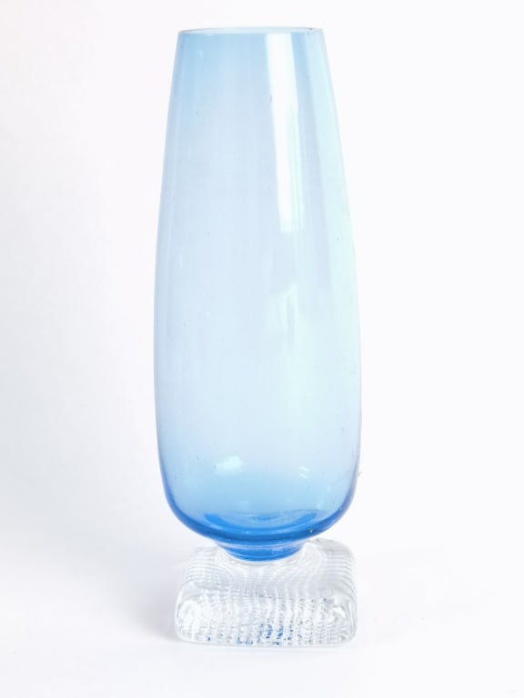 Vintage Blue Clear Glass Pedestal Vase (1 of 3)