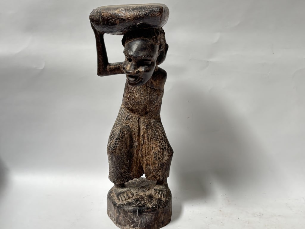 Vintage African Wood Carved Figurine: Vintage African Wood Carved Figurine, 14.5in