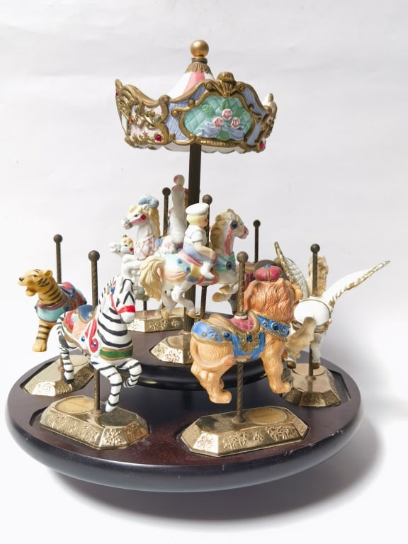 Vintage Westminster Musical Porcelain Carousel (1 of 6)