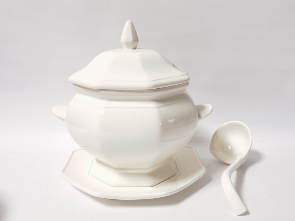 Signature Japan Porcelain Soup Tureen Set (1 of 3)
