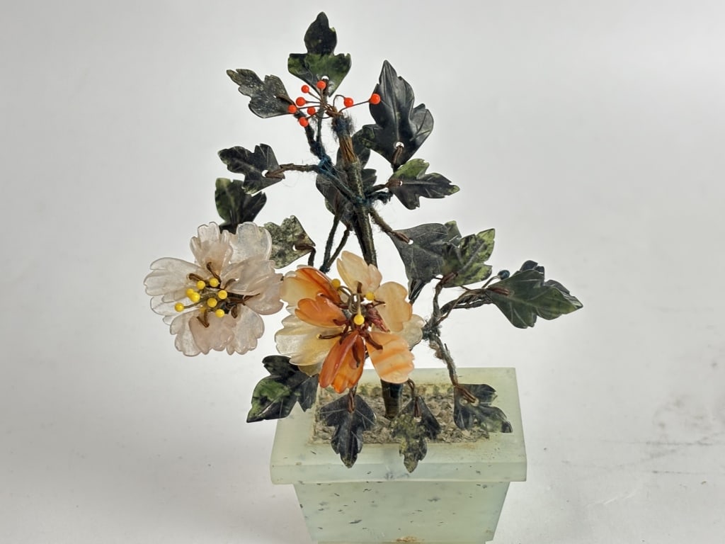 Vintage Chinese Jade Tree (1 of 3)