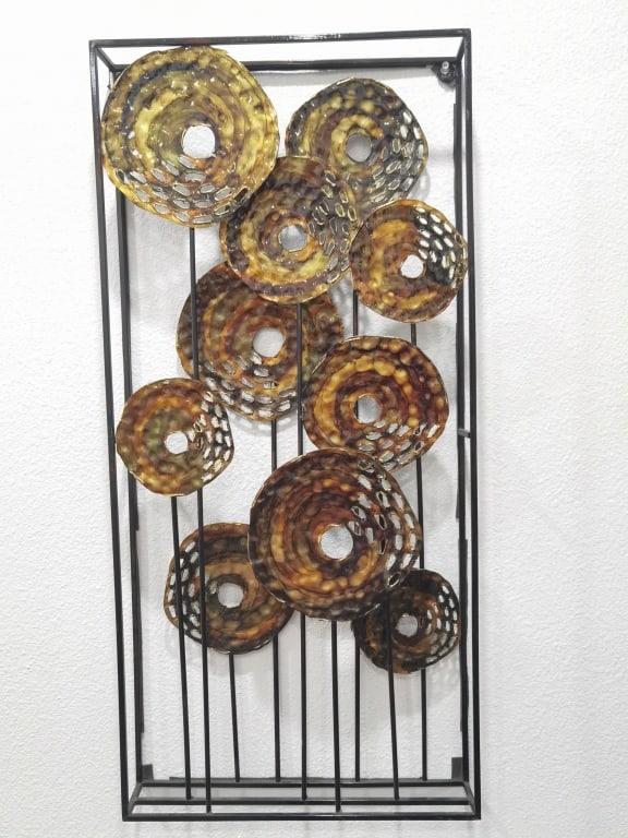 Flower Metal Art: Flower Metal Art, 34in by 16in