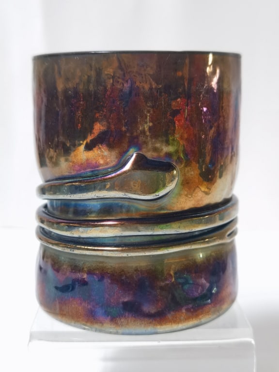 1983 Signed "Stuart" Iridescent Snake Glass Vase (1 of 6)