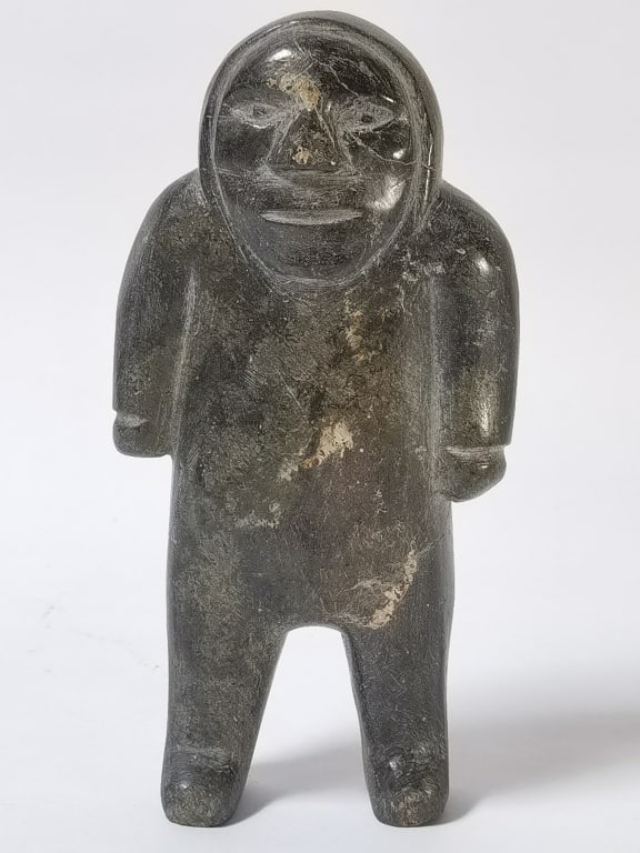 Vintage Signed Tungilik Inuit Serpentine Carved Fi (1 of 3)