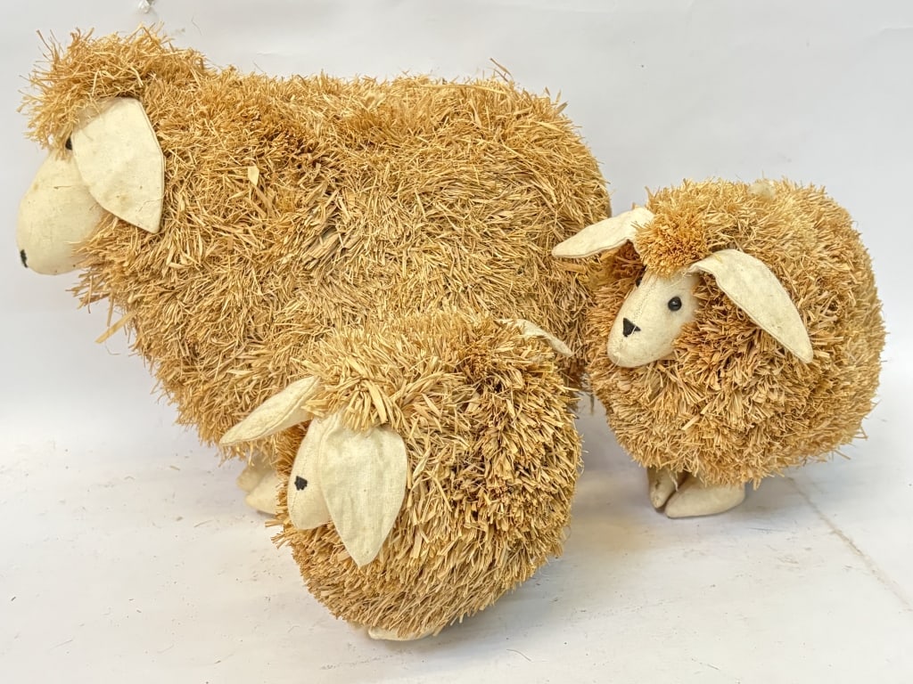 (3) Vintage Hand Made Straw Sheeps (1 of 3)