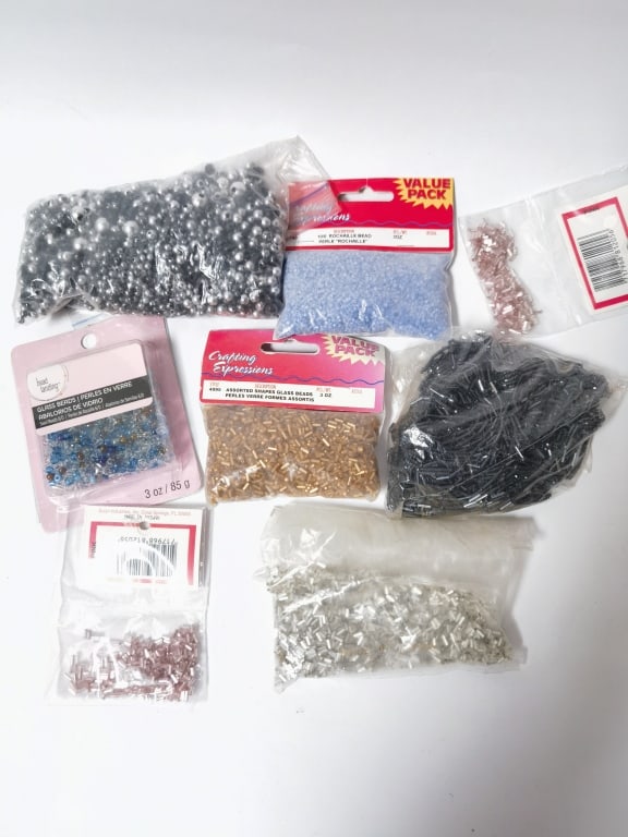 Group of Costume Jewelry Beads (1 of 2)