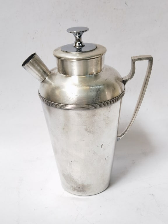 Vintage Cross London Art Deco Silver-Plate Cocktar: Vintage Cross London Art Deco Silver-Plate Cocktail Pitcher, 9.25in by 6.75in