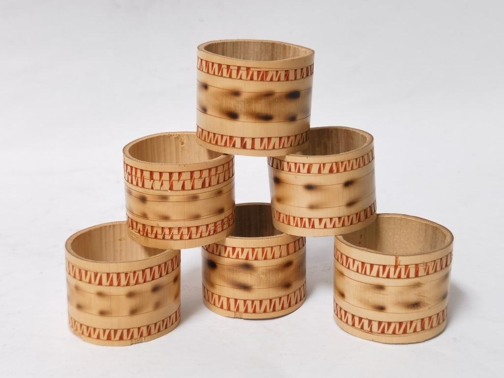 (6) Vintage Bamboo Carved Napkin Rings: (6) Vintage Bamboo Carved Napkin Rings, 1.75in by 1.5in