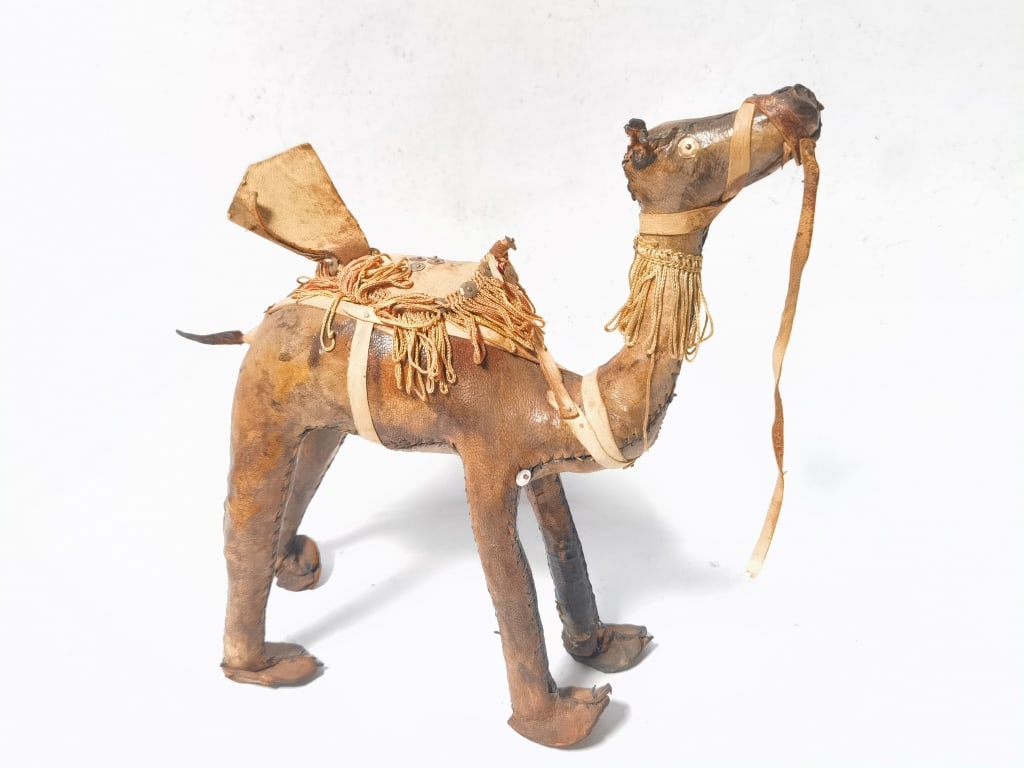 Vintage African Hand-Crafted Leather Camel Figurin (1 of 5)