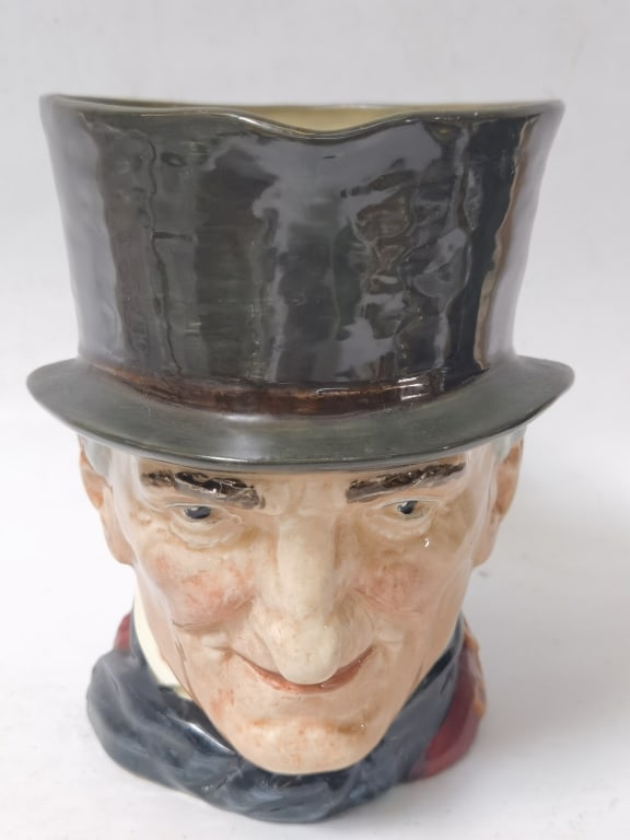 Vintage Royal Doulton "John Peel" Large Toby Mug (1 of 5)