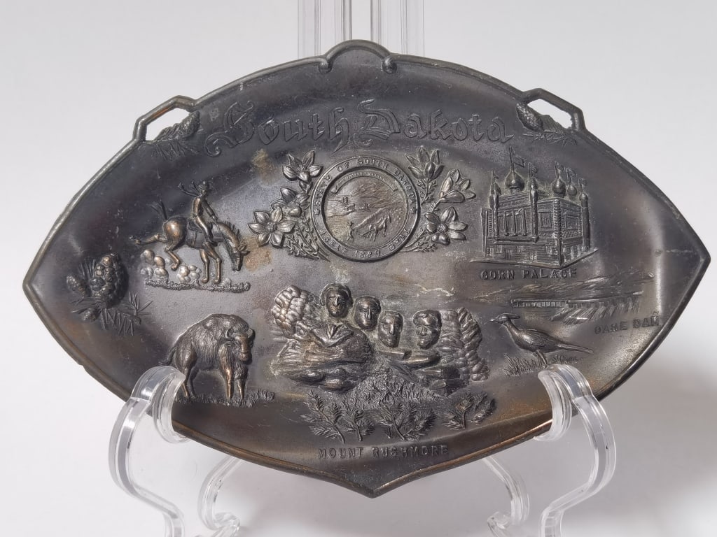 Vintage Embossed South Dakota Souvenir Tray: Vintage Embossed South Dakota Souvenir Tray, 7.75in by 5in
