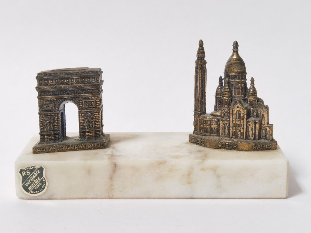 RS Paris Landmark Veritable Marble Desk Ornament: RS Paris Landmark Veritable Marble Desk Ornament, 5in by 3in by 2.5in