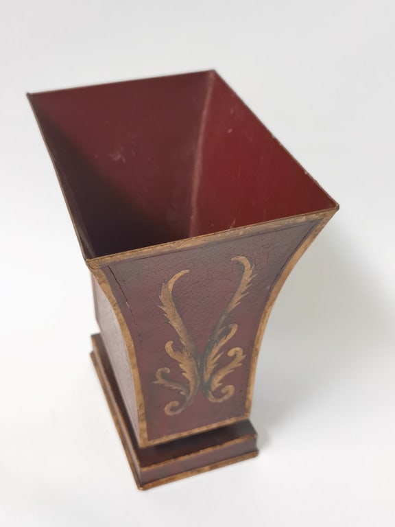 Neoclassical Style Toleware Planter - 3
