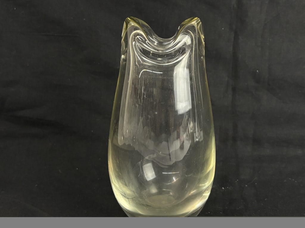 1954 Holmegaard Torskemund Glass Vase (1 of 5)