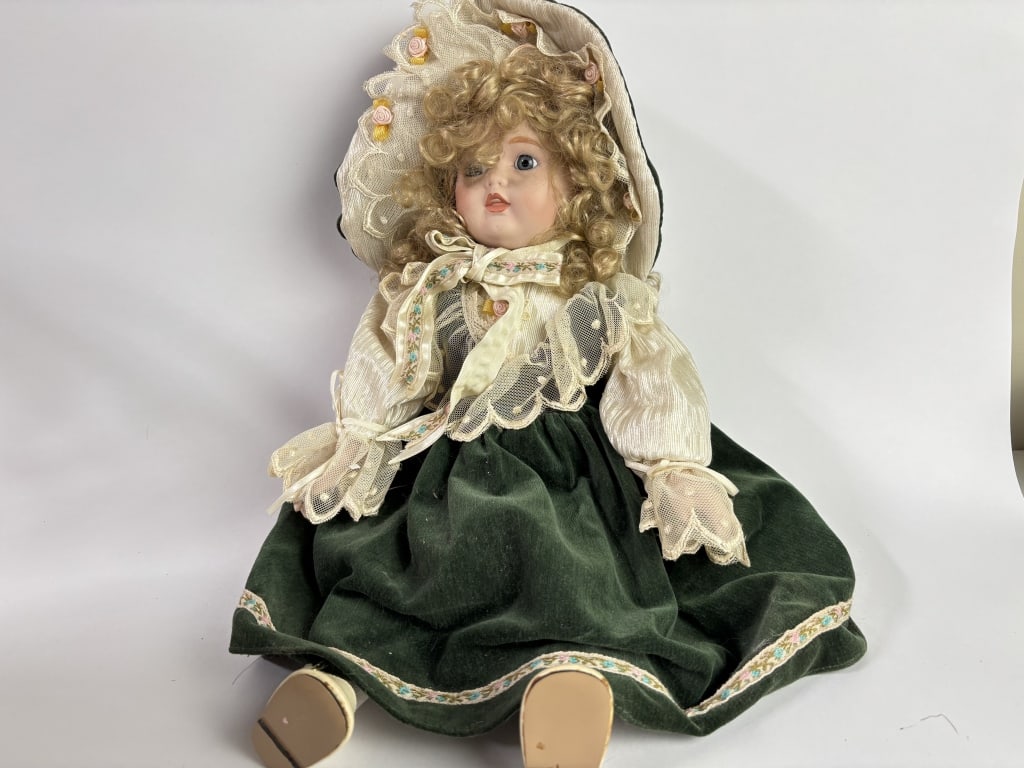 Vintage Green Velvet Lace Dressed Porcelain Doll: Vintage Green Velvet Lace Dressed Porcelain Doll, 13in