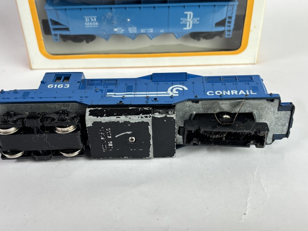 Bachmann and Conrail Train Heads - 3