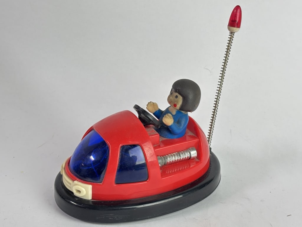 Vintage Bump Bump Car Toy (1 of 4)