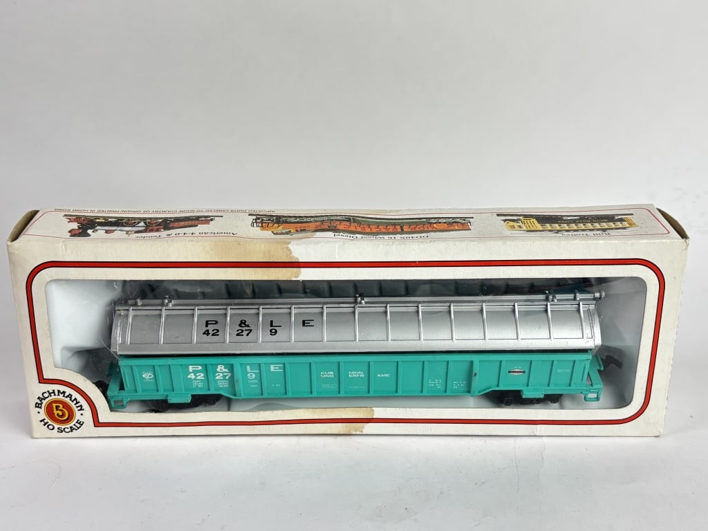 Vintage Bachmann Ho Scale Train Cart (1 of 3)