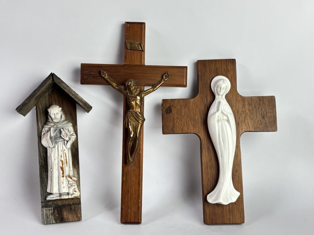 (3) Vintage Crosses (1 of 4)