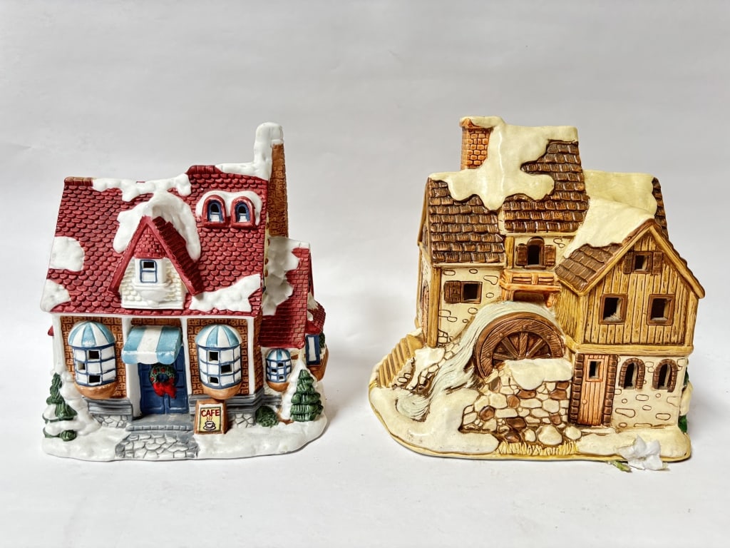(2) Vintage Porcelain Houses: (2) Vintage Porcelain Houses, 8in by 7.75in